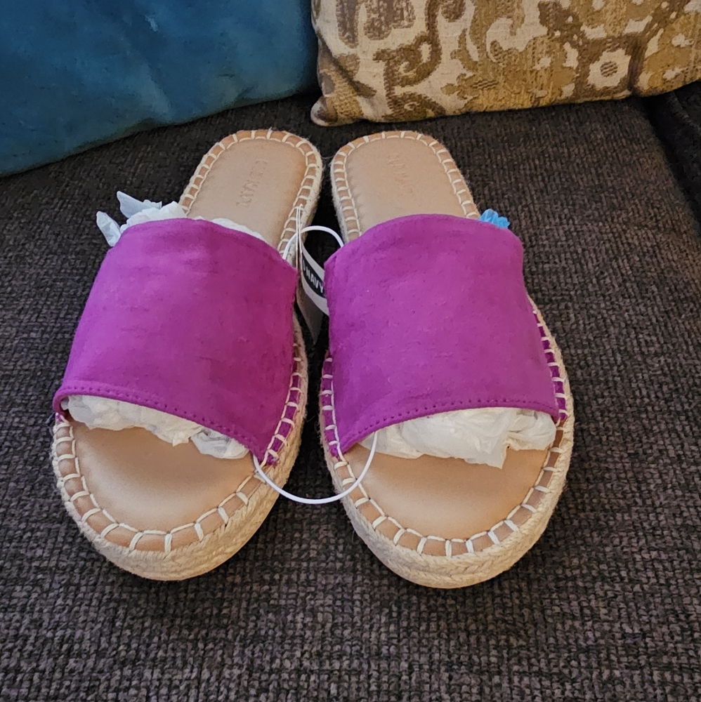 Size 8 Old Navy Espadrille Slides